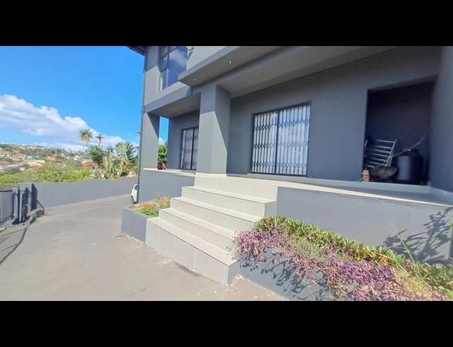3 BEDROOM PROPERTY TO RENT IN BLUFF